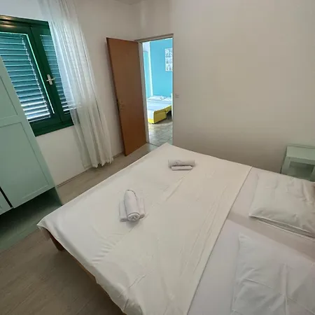 Appartement Povlja Bungalows