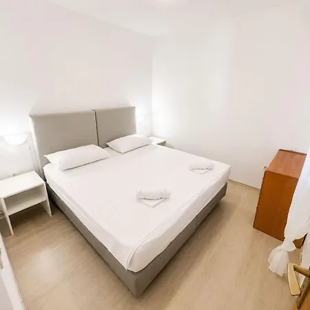 Povlja Bungalows Апартаменти