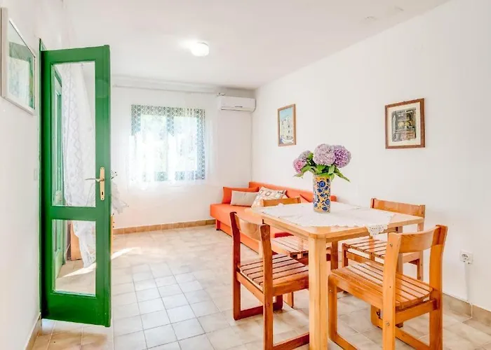 Povlja Bungalows *