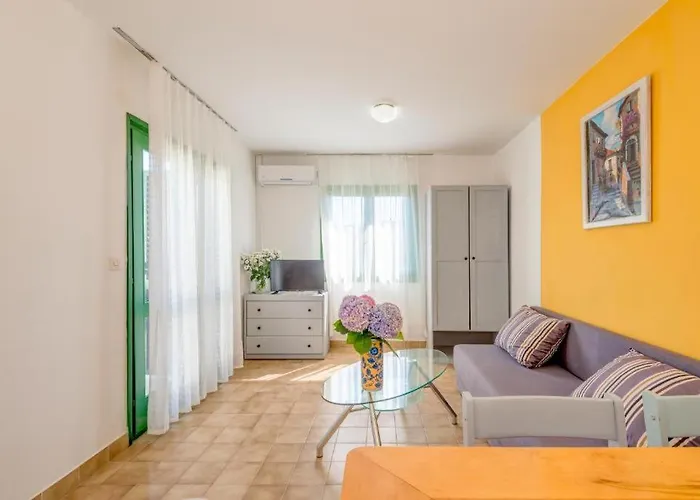 Povlja Bungalows * Povlja (Brac)