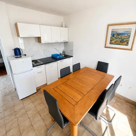 Povlja Bungalows * Povlja (Brac)